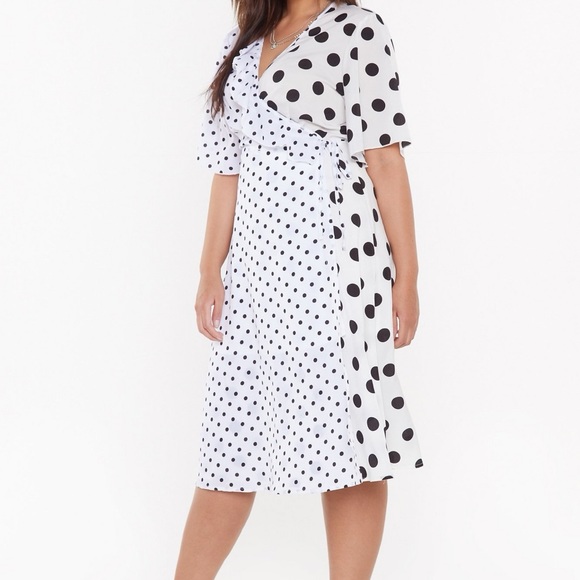 Nasty Gal Polka Dot Print Mix Frill Midi Dress - Picture 2 of 13